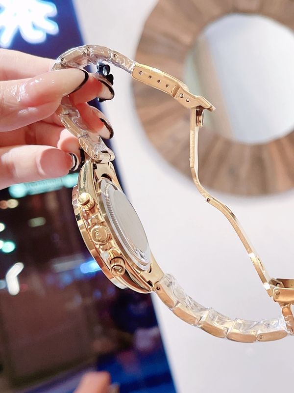 ブランド時計全体デザイン